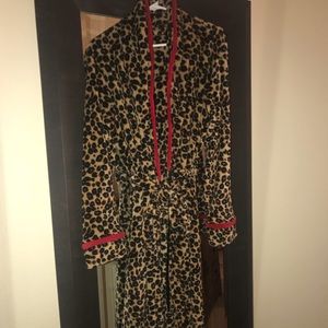 Leopard print robe
